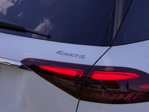 New 2026 Mercedes-Benz GLE 450 4MATIC image 7