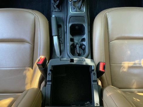 Used 2021 Jeep Wrangler Unlimited Sahara AWD/4WD image 11