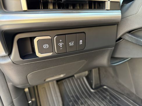 New 2026 Hyundai Santa Fe SE image 12