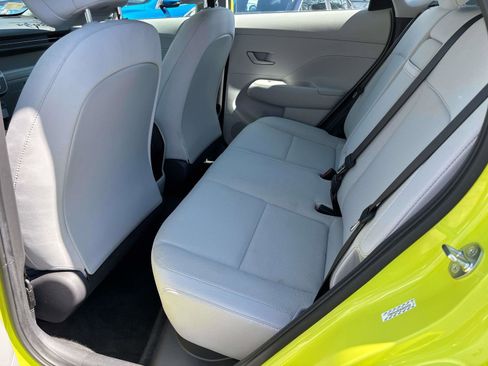 Certified 2024 Hyundai Kona SE AWD/4WD image 10