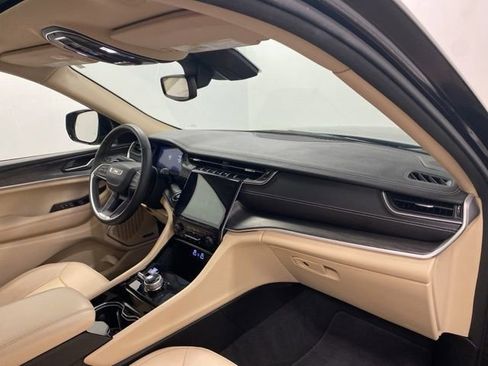 Used 2021 Jeep Grand Cherokee L Limited image 26