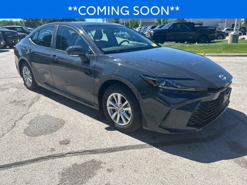 Used 2025 Toyota Camry LE w/ Convenience Package AWD/4WD image 3