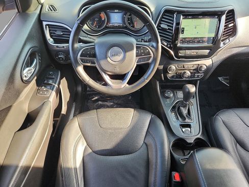 Certified 2019 Jeep Cherokee Limited image 10