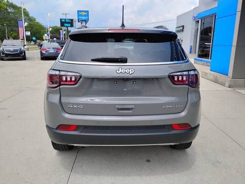 Used 2023 Jeep Compass Limited AWD/4WD image 8
