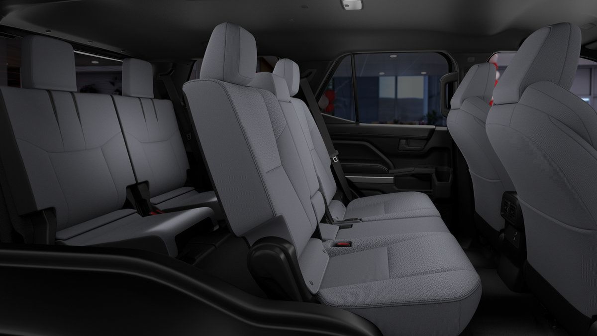 New 2026 Toyota 4Runner SR5 AWD/4WD image 3