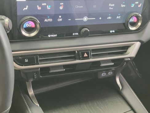 Certified 2024 Lexus RX 350 Premium w/ Convenience Package FWD image 25