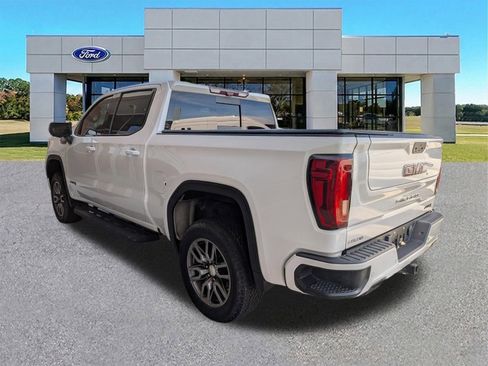 Used 2020 GMC Sierra 1500 AT4 w/ AT4 Premium Package image 3