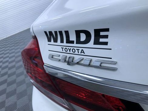 Used 2015 Honda Civic EX image 15