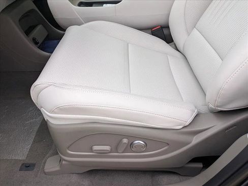 Used 2026 Hyundai Palisade SEL FWD image 4