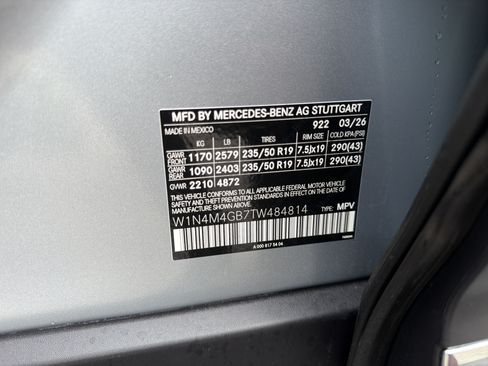 New 2026 Mercedes-Benz GLB 250 image 37