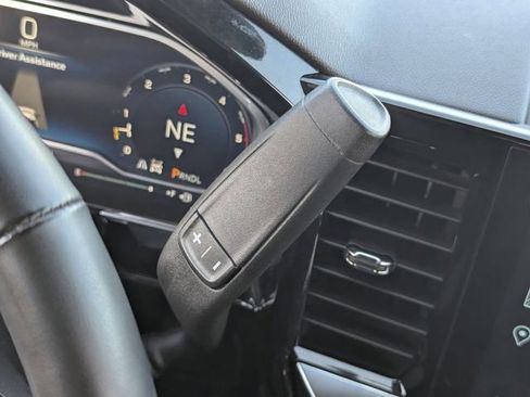 Used 2025 Chevrolet Silverado 3500 LT w/ Safety Package image 31