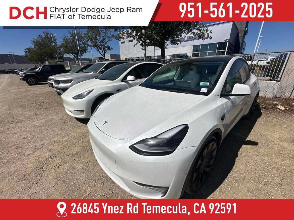 Used 2022 Tesla Model Y Performance AWD/4WD image 1
