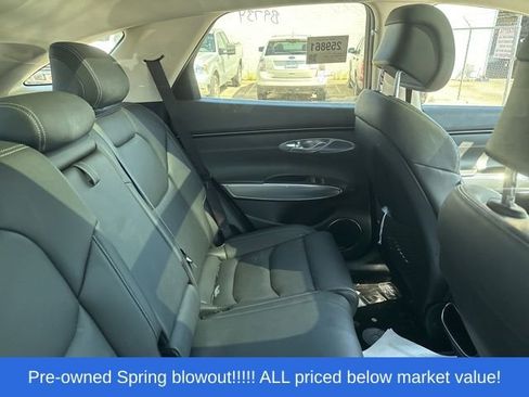 Used 2022 Genesis GV70 2.5T w/ Select Package AWD/4WD image 16