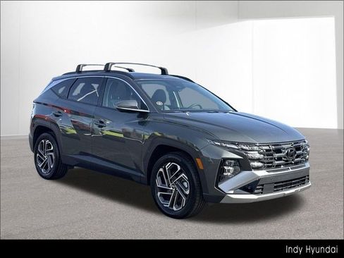 Certified 2025 Hyundai Tucson Limited image 13