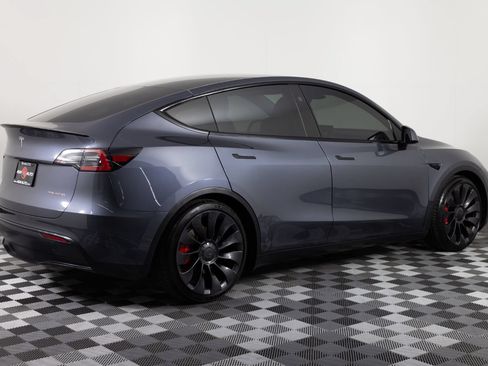 Used 2023 Tesla Model Y Long Range AWD/4WD image 8