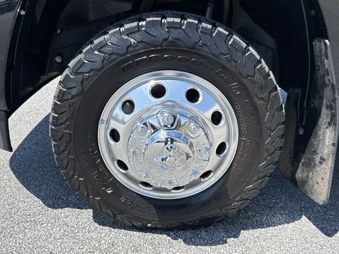 Used 2019 RAM 3500 Limited w/ Max Tow Package AWD/4WD image 13
