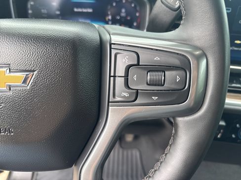 Used 2025 Chevrolet Silverado 2500 LT w/ Convenience Package AWD/4WD image 24