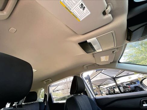 Used 2024 Nissan Rogue SV image 13