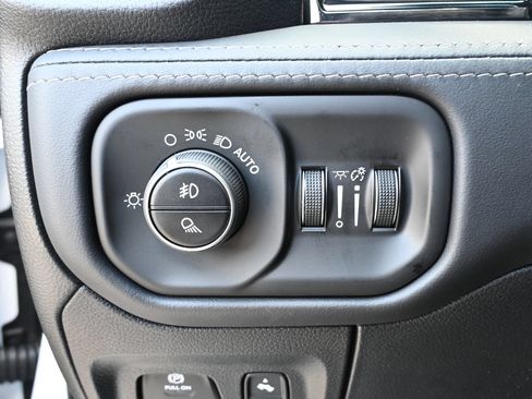New 2026 RAM 1500 Limited w/ Night Edition AWD/4WD image 11