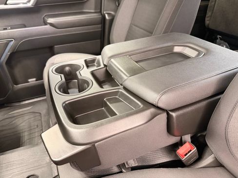 Used 2024 GMC Sierra 1500 Elevation AWD/4WD image 30