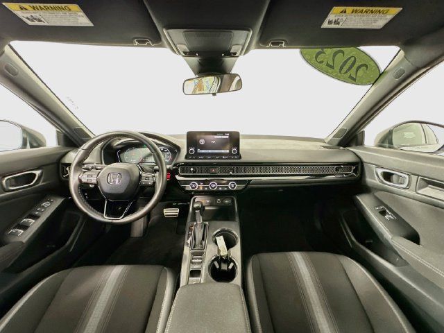Used 2023 Honda Civic Sport image 3
