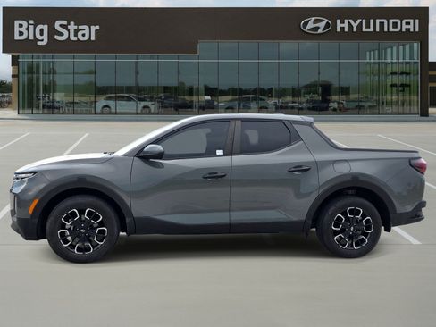 Used 2023 Hyundai Santa Cruz SEL FWD image 2