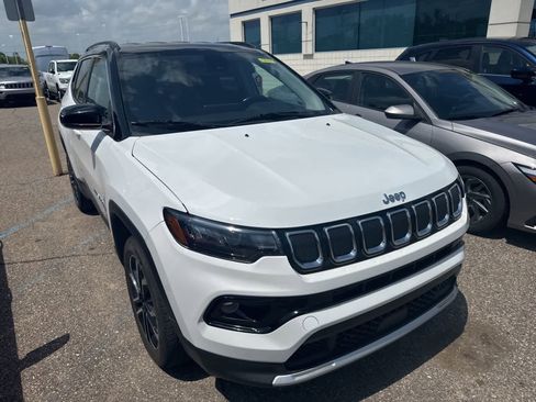 Used 2022 Jeep Compass Limited AWD/4WD image 24