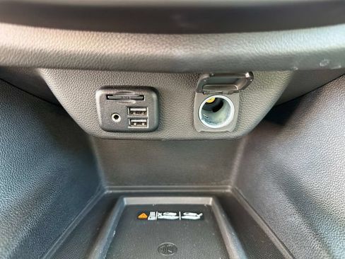 Used 2021 Chevrolet Traverse Premier w/ Redline Edition AWD/4WD image 33