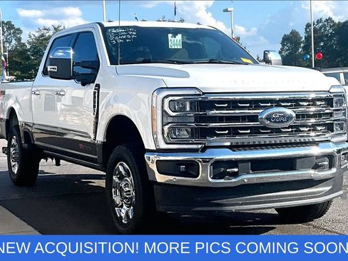 Used 2023 Ford F250 Lariat w/ Lariat Ultimate Package AWD/4WD image 1