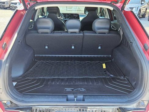 Used 2023 Kia EV6 Wind image 27