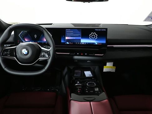 New 2026 BMW 530i xDrive AWD/4WD image 17