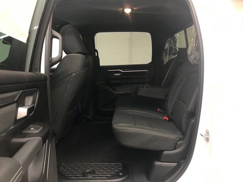 New 2026 RAM 1500 4x4 Crew Cab image 35