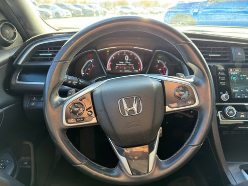 Used 2019 Honda Civic Sport image 10