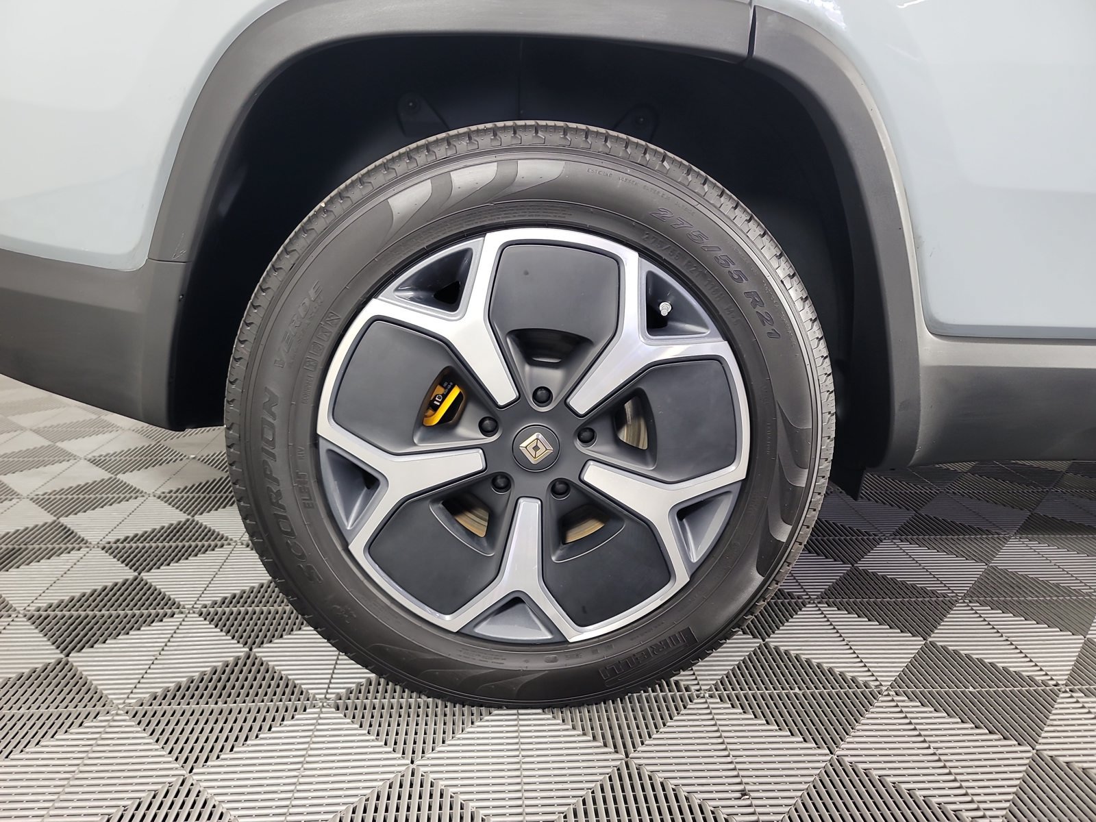 Used 2023 Rivian R1S Adventure Quad AWD/4WD image 12
