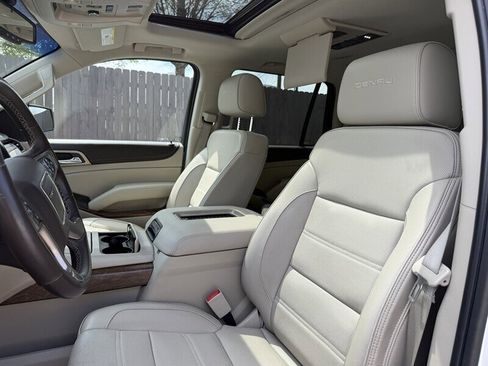 Used 2019 GMC Yukon Denali w/ Denali Ultimate Package image 19