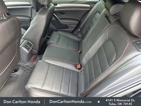 Used 2021 Volkswagen GTI Autobahn image 11