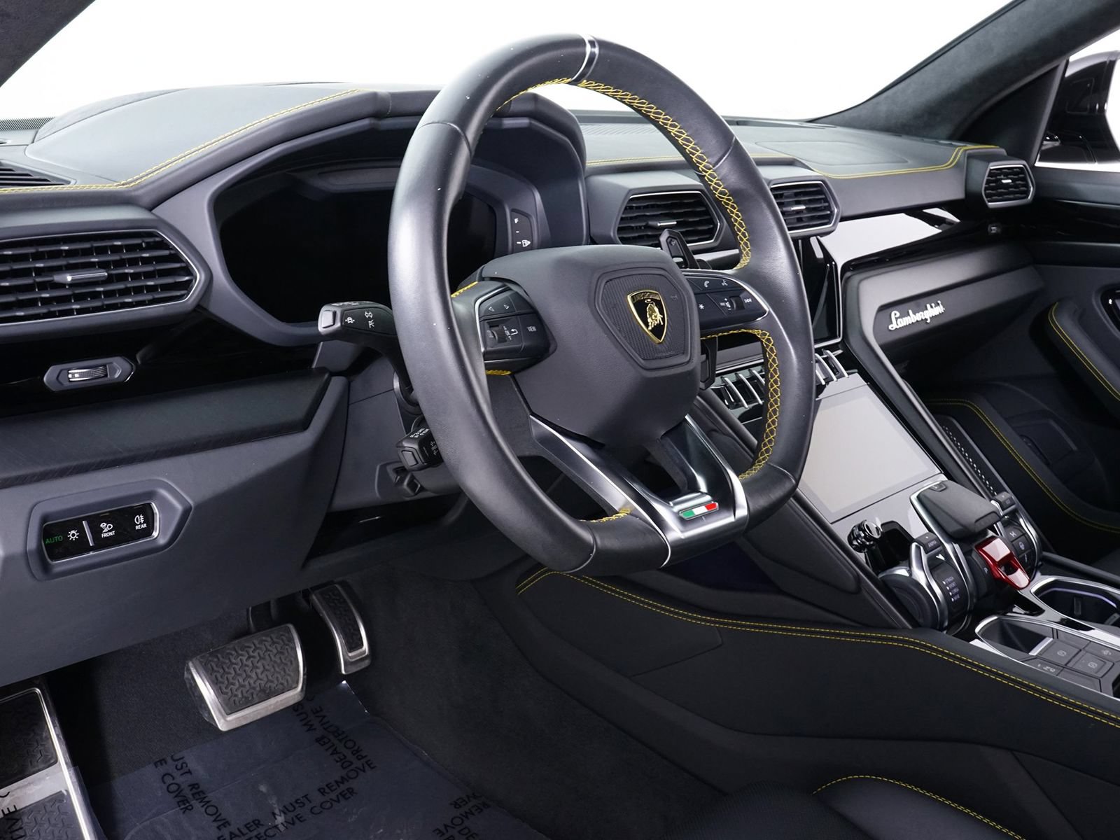 Used 2023 Lamborghini Urus S AWD/4WD image 5