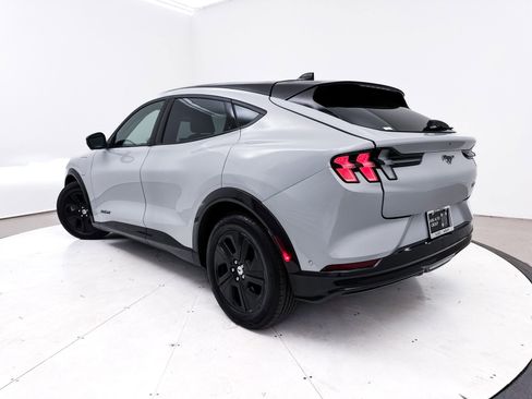 Used 2022 Ford Mustang Mach-E California Route 1 image 2