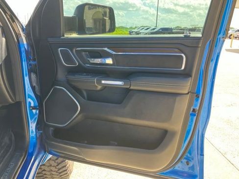Used 2022 RAM 1500 Laramie AWD/4WD image 13