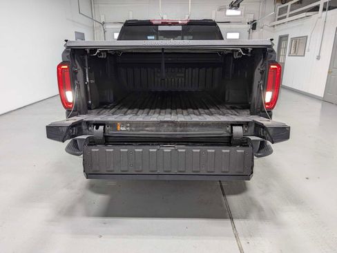 Used 2023 GMC Sierra 1500 SLT w/ SLT Premium Plus Package image 43
