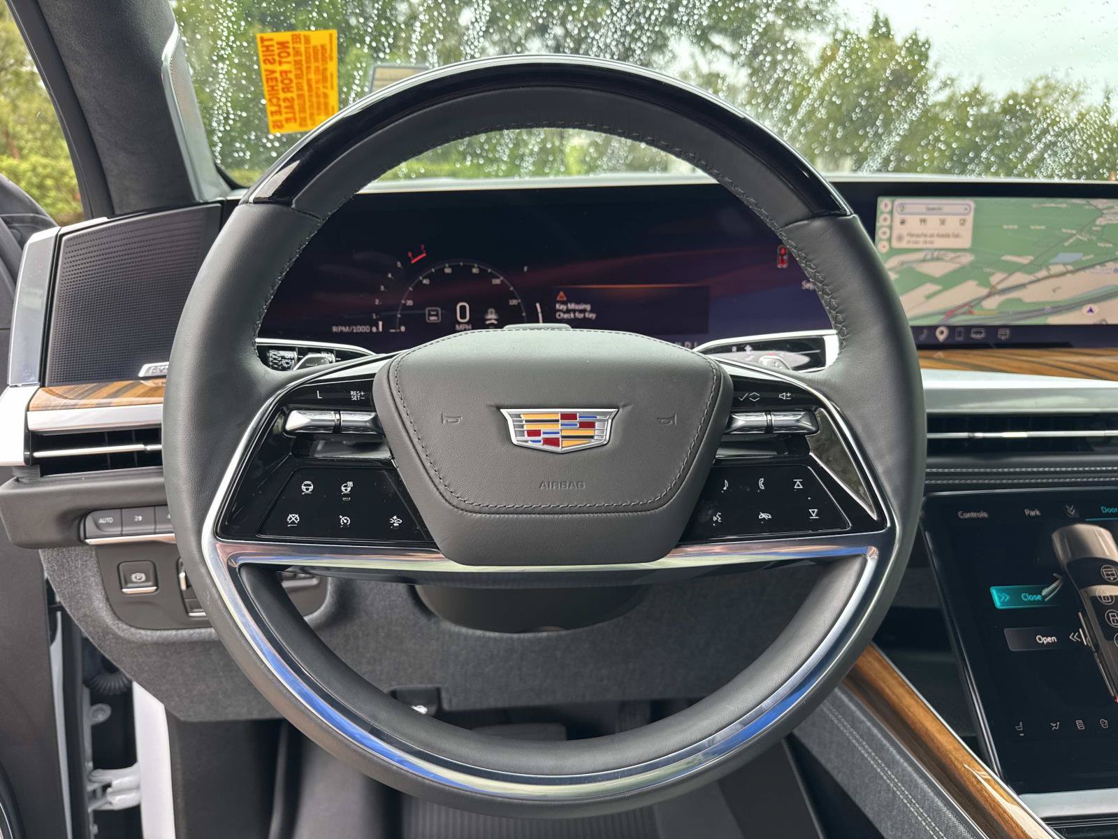 Certified 2026 Cadillac Escalade ESV Platinum Sport w/ LPO, ONYX Package AWD/4WD image 14