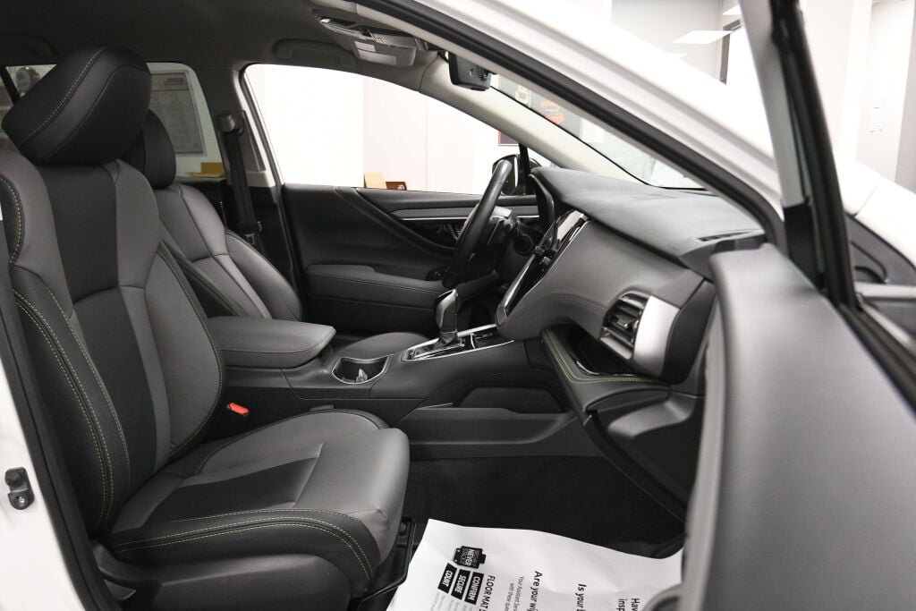 Used 2023 Subaru Outback Onyx Edition AWD/4WD image 25