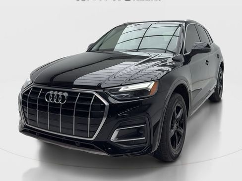 Used 2023 Audi Q5 2.0T Premium w/ Convenience Package AWD/4WD image 4