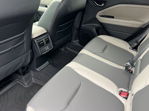 New 2025 Subaru Forester Limited w/ Popular Package image 12