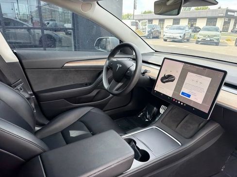 Used 2021 Tesla Model 3 Performance AWD/4WD image 11
