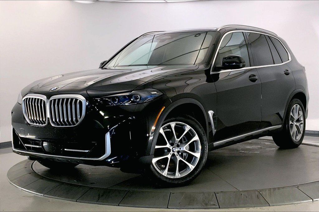 Used 2026 BMW X5 xDrive40i w/ Premium Package AWD/4WD image 11