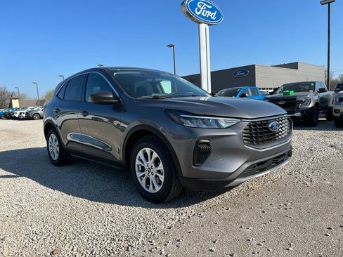 Used 2024 Ford Escape Active w/ Tech Pack #1 image 2