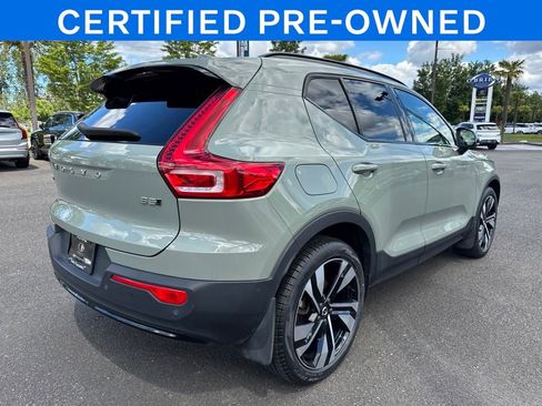 Used 2023 Volvo XC40 B5 Plus w/ Protection Package Premier AWD/4WD image 7