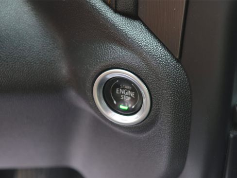 Used 2020 GMC Sierra 1500 AT4 w/ Driver Alert Package II image 29