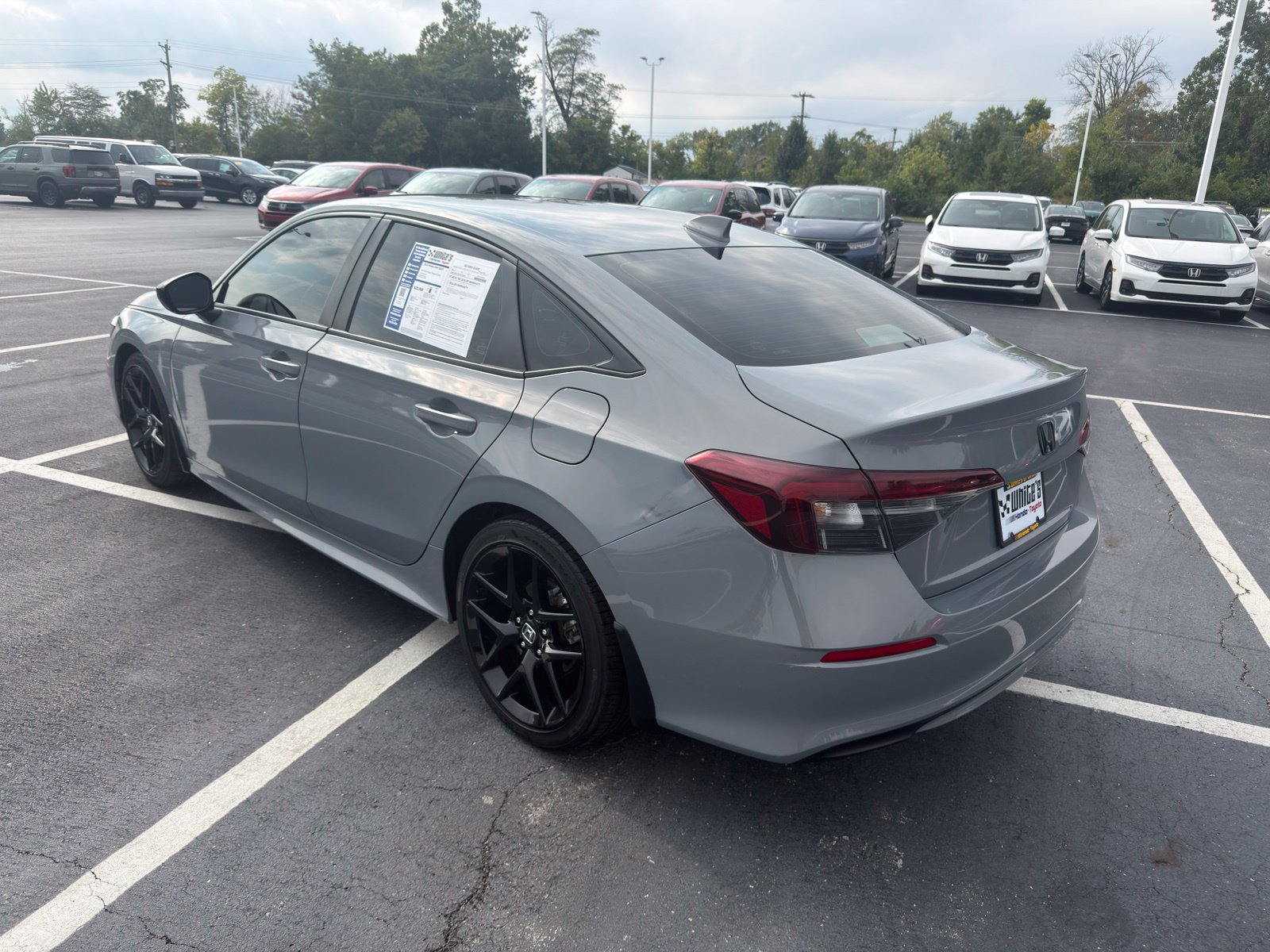 Used 2025 Honda Civic Sport image 4